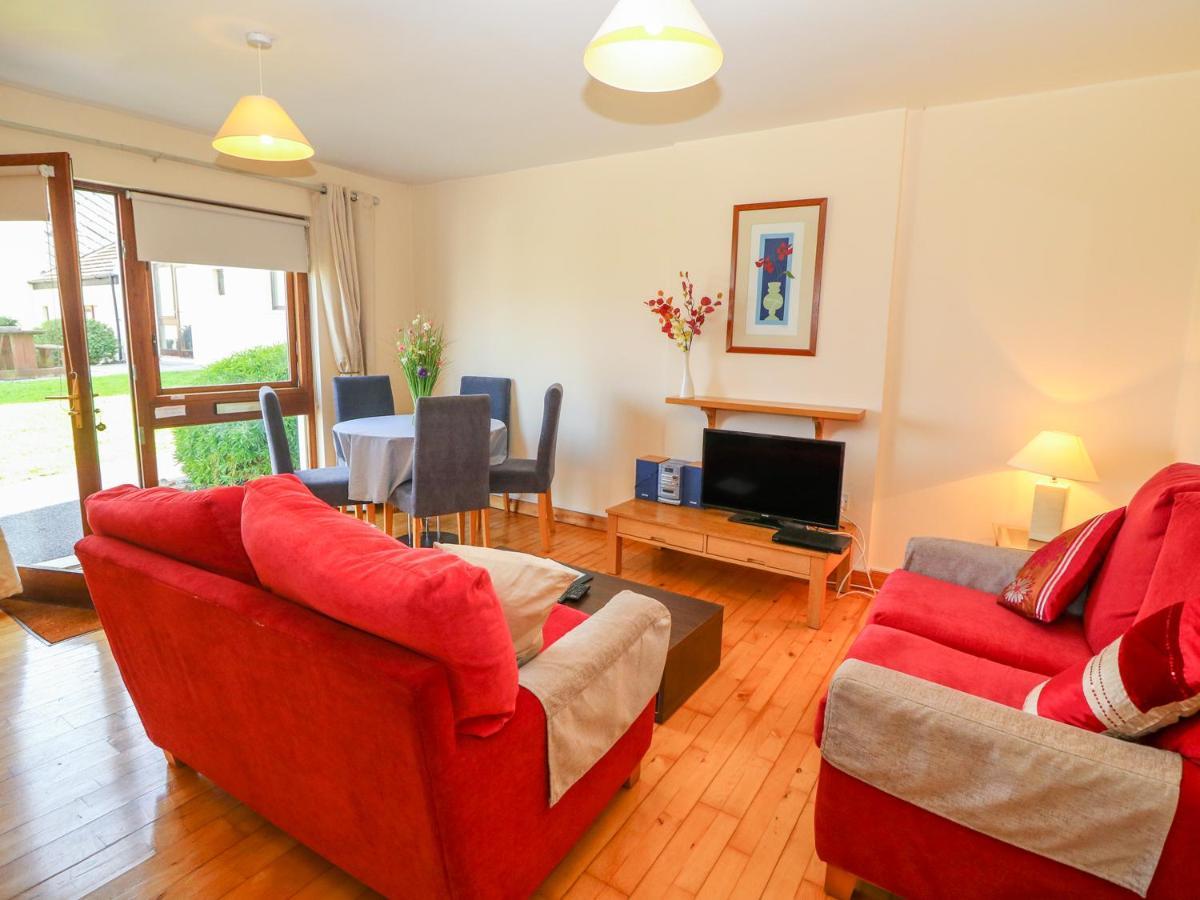 Villa 44 Youghal Exterior foto